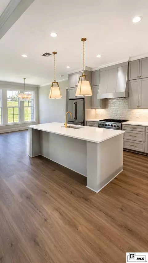 Kitchen - 165 Loblolly Ln, Choudrant, LA 71227 photo 2 of 2