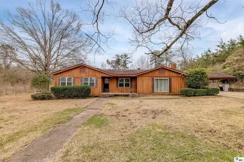 915 Crowell Rd, Eros, LA 71238