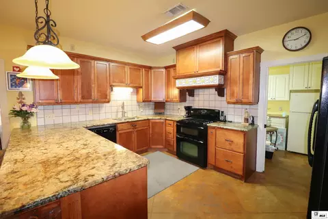 Kitchen - 3458 Highway 818, Ruston, LA 71270 photo 3 of 3