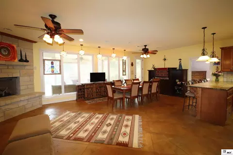 Dining - 3458 Highway 818, Ruston, LA 71270 photo 1 of 5