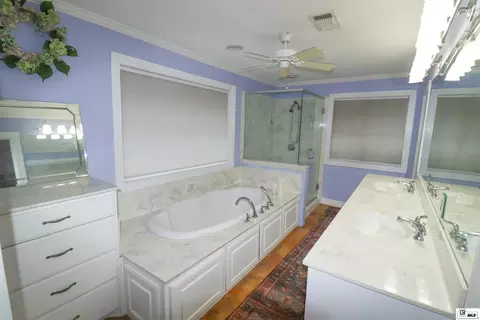 Bath - 3458 Highway 818, Ruston, LA 71270 photo 1 of 5