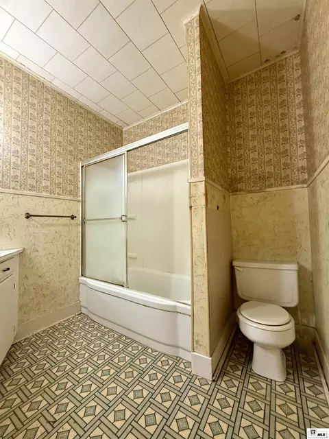 Bath - 4640 Ashley Ave, Collinston, LA 71229 photo 3 of 4