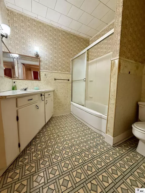 Bath - 4640 Ashley Ave, Collinston, LA 71229 photo 4 of 4