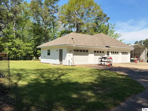 Exterior - 392 Tremont Dr, Ruston, LA 71270 photo 8 of 11