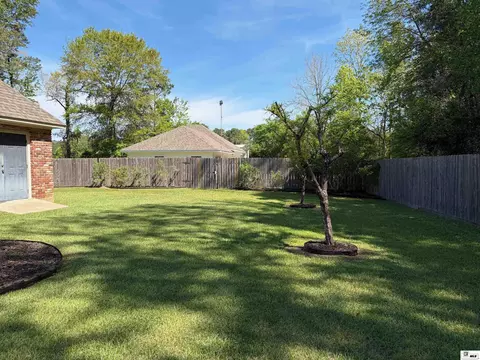 Exterior - 392 Tremont Dr, Ruston, LA 71270 photo 11 of 11