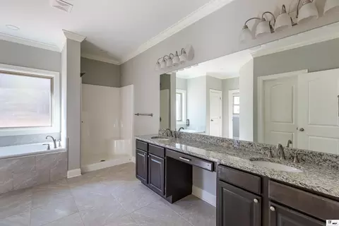 Bath - 123 Lovemore Dr, Ruston, LA 71270 photo 1 of 6