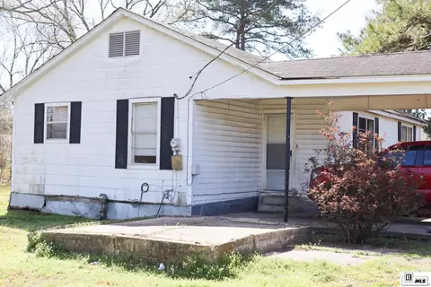 1303 Hickory St, Winnsboro, LA 71295