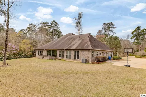 Exterior - 2210 Llangeler Dr, Ruston, LA 71270 photo 4 of 5