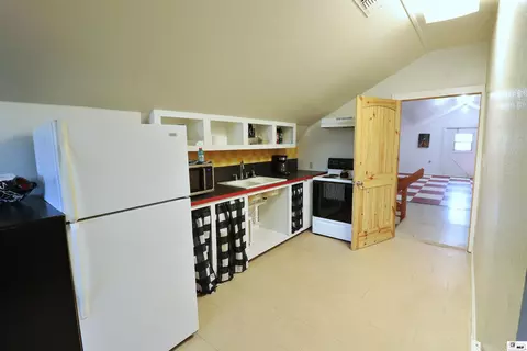 Kitchen - 643 Patterson Rd, Choudrant, LA 71227 photo 3 of 3