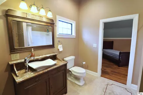 Bath - 643 Patterson Rd, Choudrant, LA 71227 photo 8 of 11