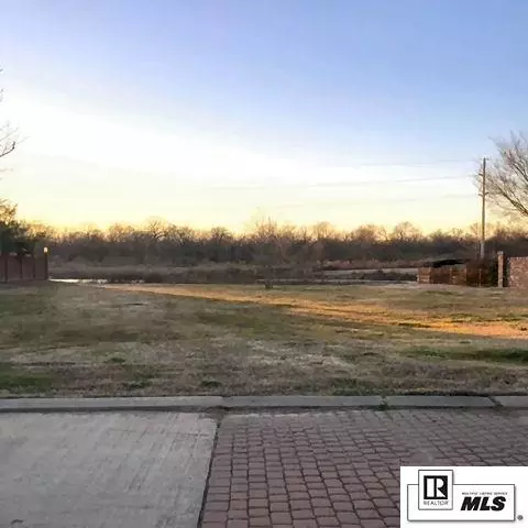 0 Waters Edge Dr, Monroe, LA 71203