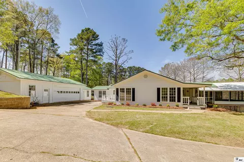 811 Lake Loop Rd, Downsville, LA 71234