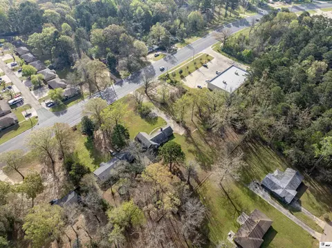 View/Area - 2704 Vienna St, Ruston, LA 71273 photo 1 of 3