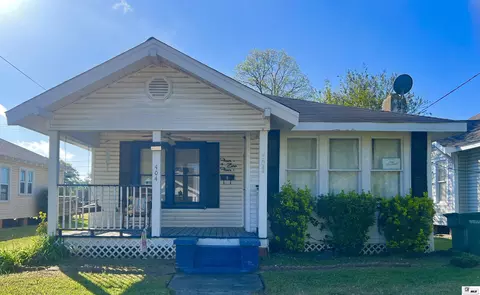 Exterior - 404 Bres Ave, Monroe, LA 71201 photo 1 of 5