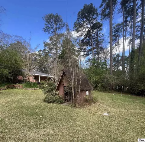 Exterior - 1501 Caddo St, Ruston, LA 71270 photo 4 of 6