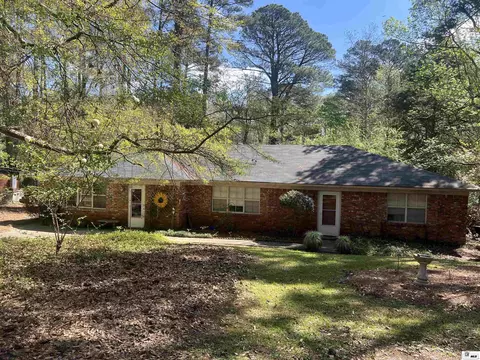 Exterior - 1501 Caddo St, Ruston, LA 71270 photo 2 of 6