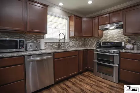 Kitchen - 1505 Morgan St, Ruston, LA 71270 photo 3 of 8