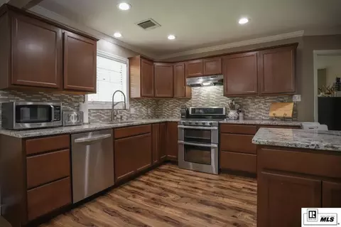 Kitchen - 1505 Morgan St, Ruston, LA 71270 photo 1 of 8