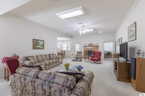 Living - 707 Hundred Oaks Dr, Ruston, LA 71270 photo 1 of 2