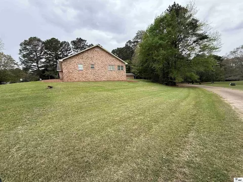 Exterior - 707 Hundred Oaks Dr, Ruston, LA 71270 photo 9 of 12