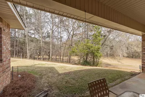 Exterior - 707 Hundred Oaks Dr, Ruston, LA 71270 photo 7 of 12