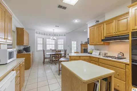 Kitchen - 707 Hundred Oaks Dr, Ruston, LA 71270 photo 1 of 3