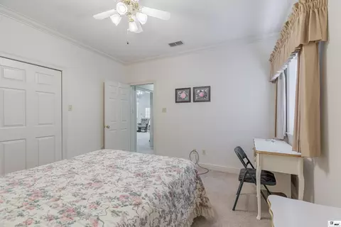 Bedroom - 707 Hundred Oaks Dr, Ruston, LA 71270 photo 3 of 9