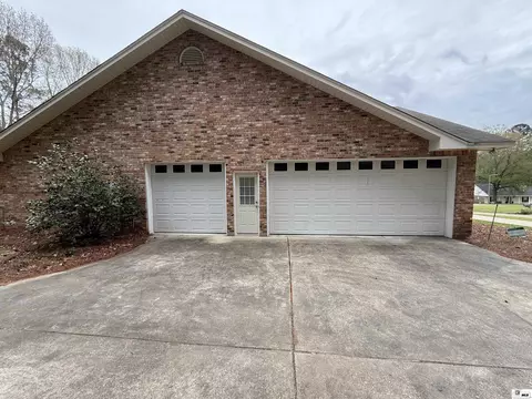 Exterior - 707 Hundred Oaks Dr, Ruston, LA 71270 photo 10 of 12