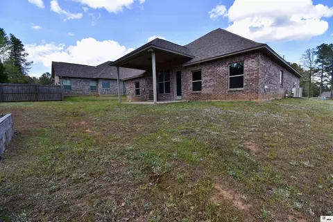 Exterior - 111 Lovemore Dr, Ruston, LA 71270 photo 7 of 7