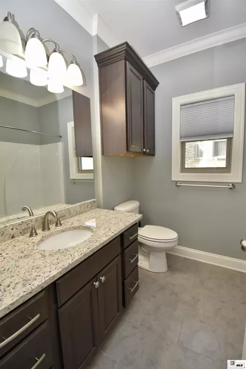 Bath - 111 Lovemore Dr, Ruston, LA 71270 photo 2 of 2