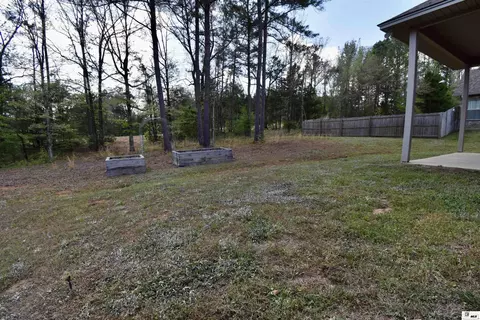 Exterior - 111 Lovemore Dr, Ruston, LA 71270 photo 6 of 7