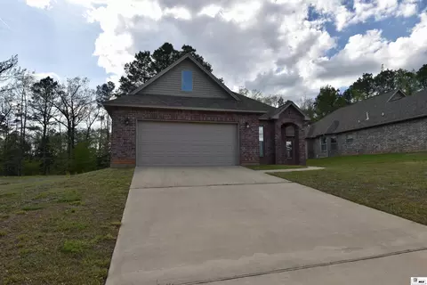 Exterior - 111 Lovemore Dr, Ruston, LA 71270 photo 2 of 7