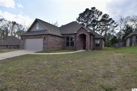 Exterior - 111 Lovemore Dr, Ruston, LA 71270 photo 3 of 7