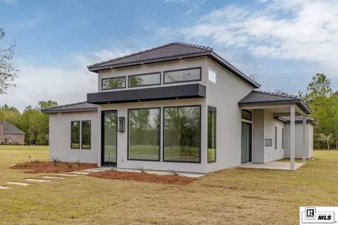7132 Egret Lndg, Monroe, LA 71203