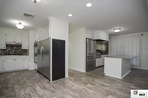 Kitchen - 217 Old Wire Rd, Ruston, LA 71270 photo 4 of 7