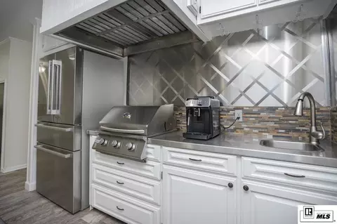 Kitchen - 217 Old Wire Rd, Ruston, LA 71270 photo 7 of 7
