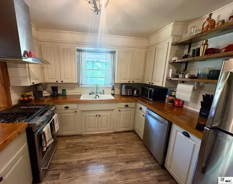 Kitchen - 710 Monrovia Dr, Ruston, LA 71270 photo 1 of 5