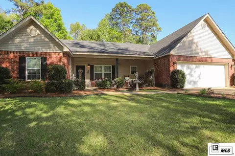 Exterior - 915 Woods Rd, Ruston, LA 71270 photo 2 of 7