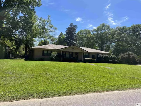 Exterior - 127 Forrest Ave, Bastrop, LA 71220 photo 2 of 4
