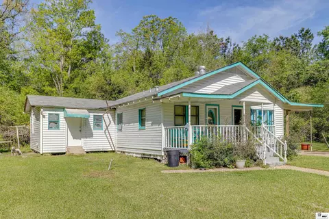 Exterior - 254 Chatham Spur Rd, Ruston, LA 71270 photo 3 of 5