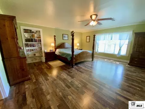 Bedroom - 210 Grady Ln, Gilbert, LA 71336 photo 1 of 5