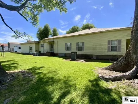 Exterior - 210 Grady Ln, Gilbert, LA 71336 photo 3 of 3