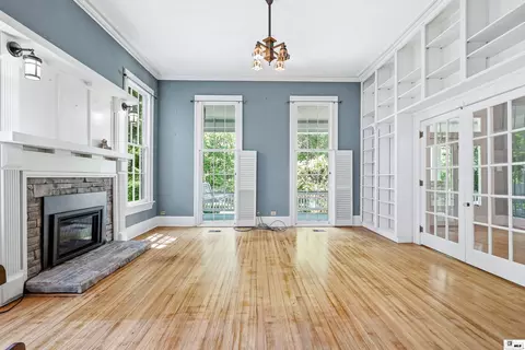 Living - 156 Aswell St, Choudrant, LA 71227 photo 8 of 10