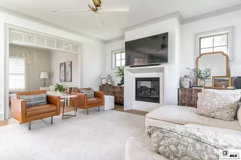 Living - 147 Loblolly Ln, Choudrant, LA 71227 photo 5 of 5