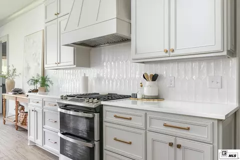 Kitchen - 147 Loblolly Ln, Choudrant, LA 71227 photo 4 of 4