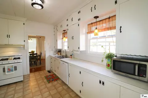 Kitchen - 509 E Kentucky Ave, Ruston, LA 71270 photo 4 of 5