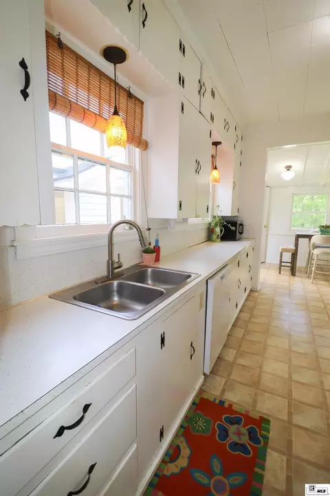 Kitchen - 509 E Kentucky Ave, Ruston, LA 71270 photo 5 of 5