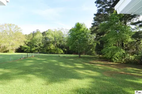 Exterior - 509 E Kentucky Ave, Ruston, LA 71270 photo 8 of 10