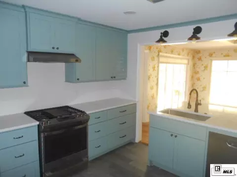 Kitchen - 604 Glendale Dr, Ruston, LA 71270 photo 1 of 2