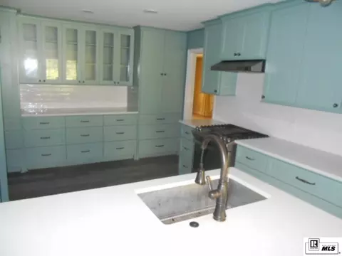 Kitchen - 604 Glendale Dr, Ruston, LA 71270 photo 2 of 2